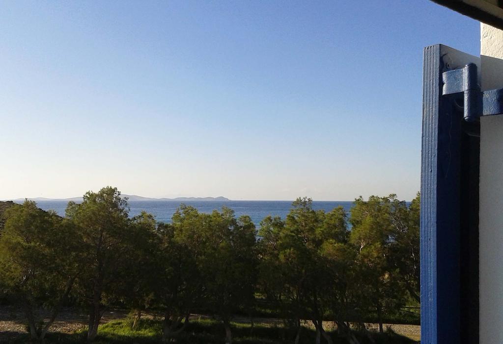 Nostos Beachfront Apartments & Studios Agios Ioannis  Exteriör bild