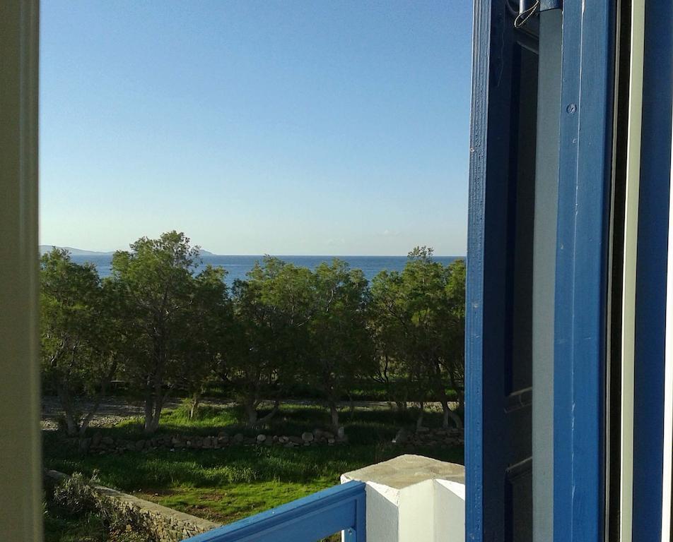 Nostos Beachfront Apartments & Studios Agios Ioannis  Exteriör bild